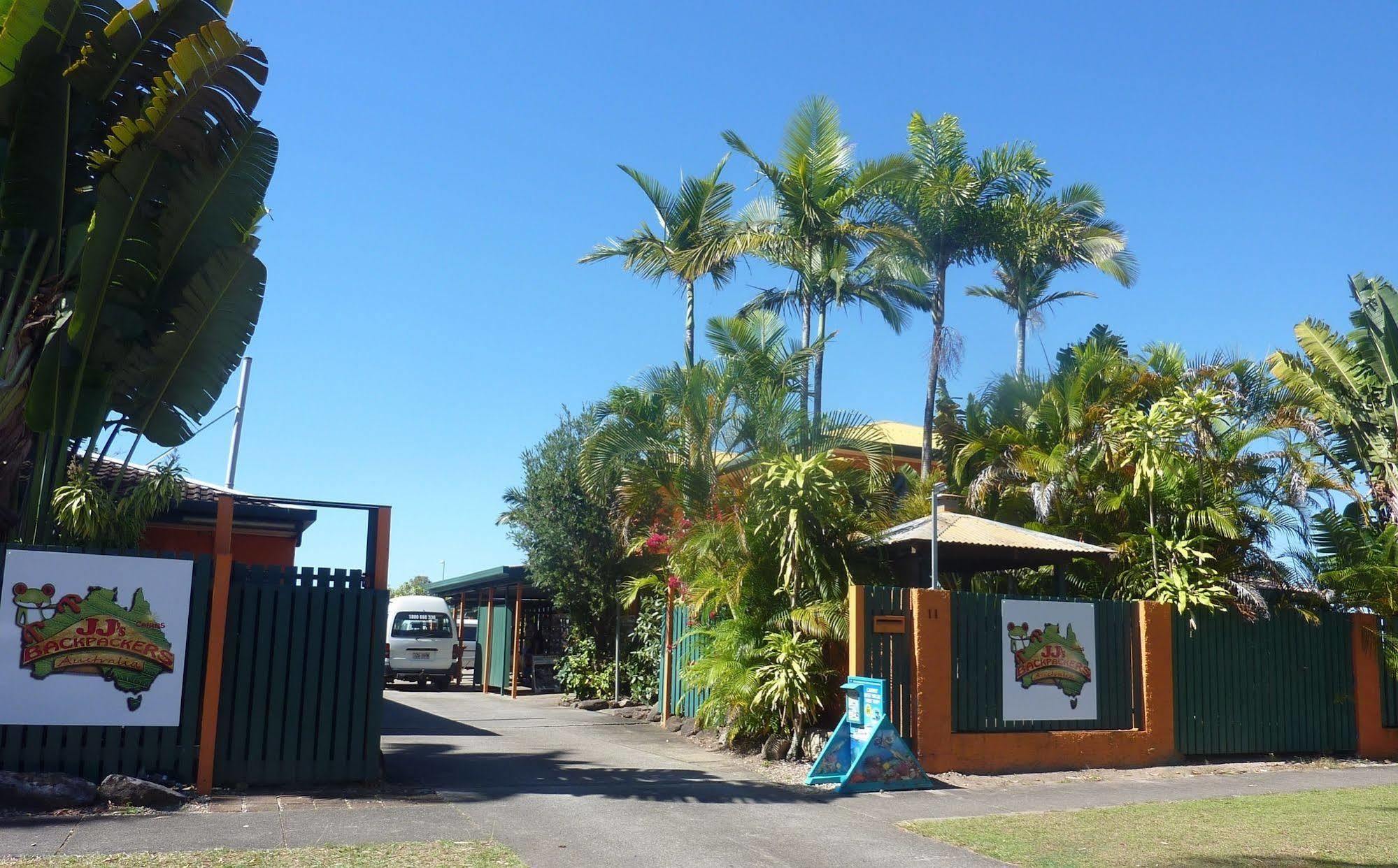 Jjs Backpackers Hostel Cairns Extérieur photo