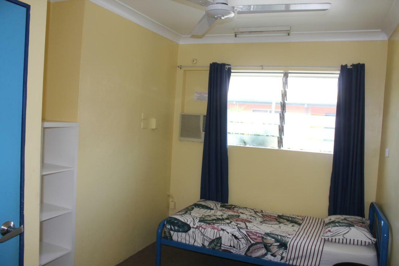 Jjs Backpackers Hostel Cairns Extérieur photo