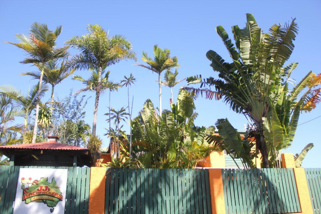 Jjs Backpackers Hostel Cairns Extérieur photo